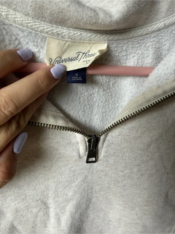 Cropped Quarter Zip Sweatshirt Small Oatmeal Heather Fleece Casual Athleisure - Image 2