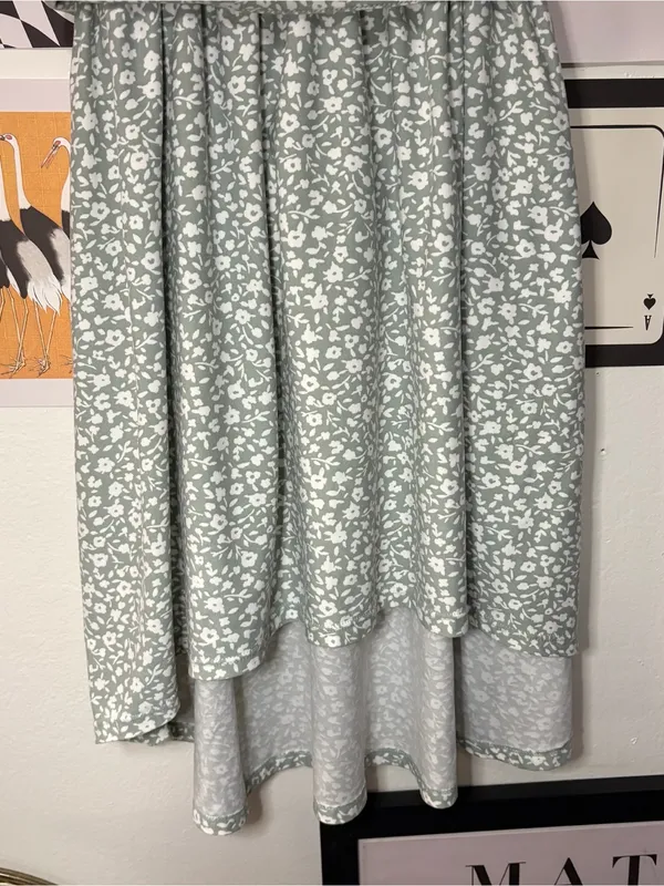 No Boundaries Sage Green Floral Midi Dress Size L 11/13 - Image 2