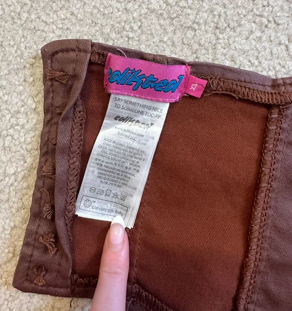 Edikted Brown Leather Set - Image 6