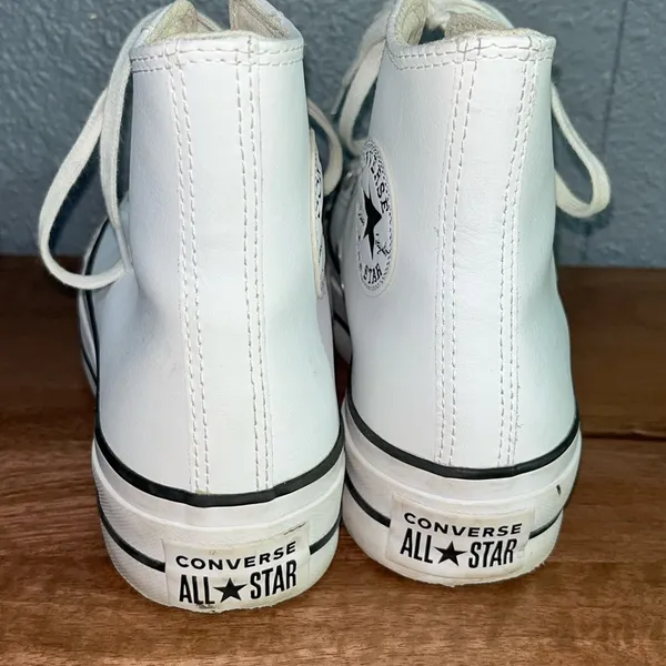 Converse Chuck Taylor All Star leather high tops. White size women’s 6.5 - Image 8