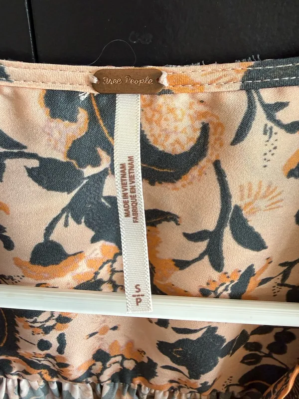 Free People Floral & Tie-Dye Wrap Blouse in Peach and Navy - Image 6