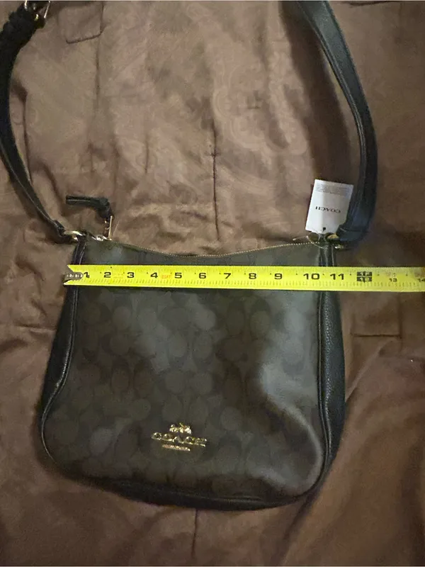 Coach Ellie file bag Crossbody with Gold Hardware - Image 11