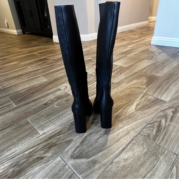 Steve Madden NWOB Ally black boots SIZE 10 - Image 5