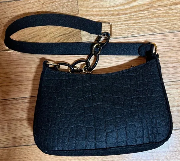 Amazon Purse - Image 2
