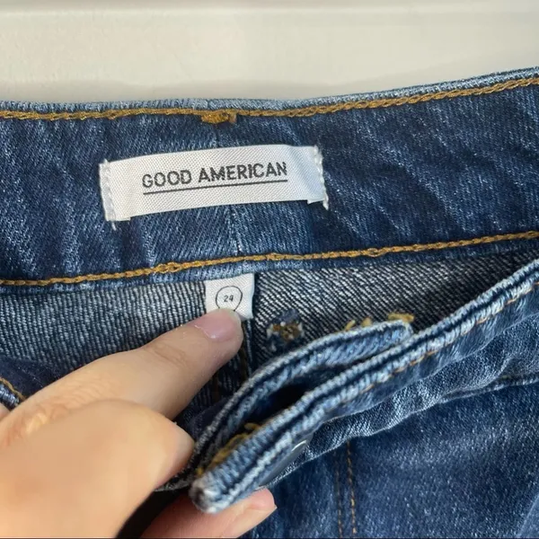 Good American cut off denim shorts blue 464 size 24‎ plus size - Image 8