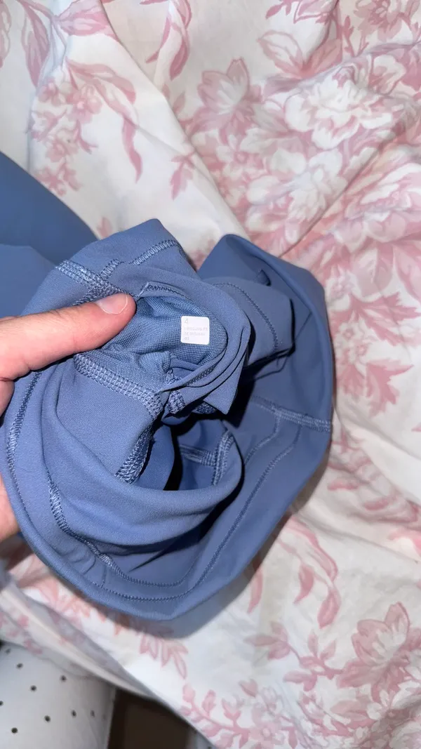 Lululemon Wunder Train Leggings 28’ - Image 4