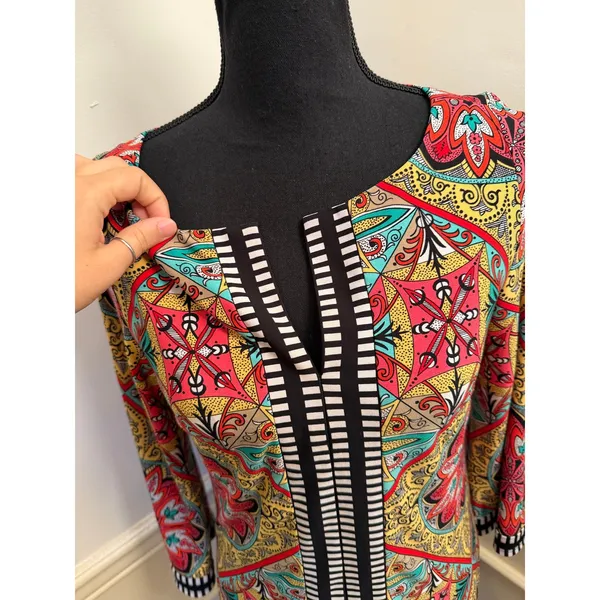 Laundry by Shelli Segal Retro Medallion Print Shift Dress 3/4 Sleeve Lined Bold - Image 3