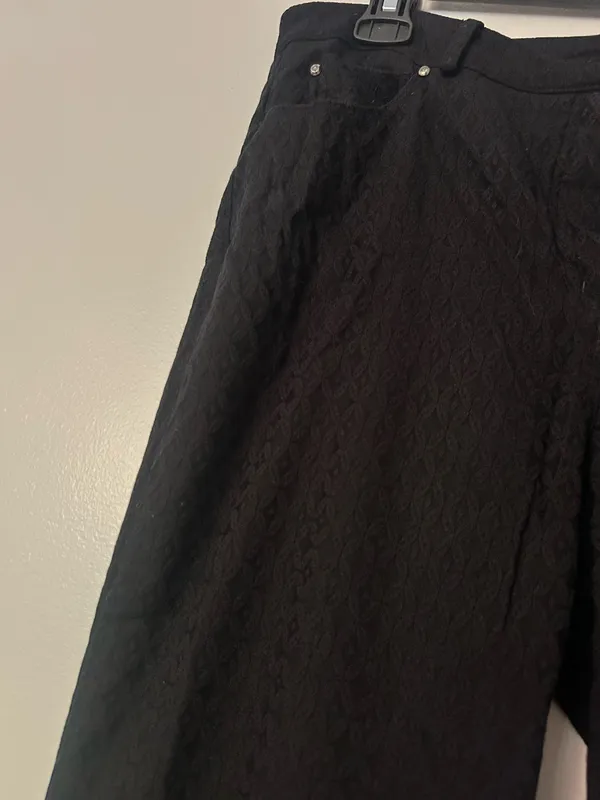 Black textured pants Size 12 - Image 2