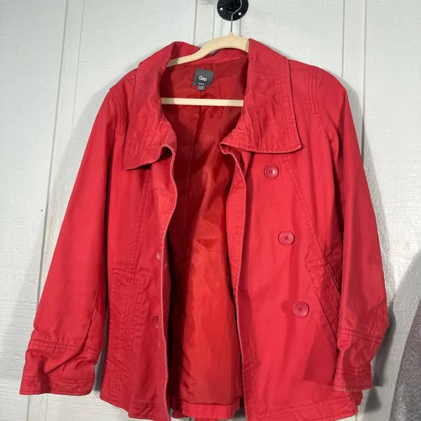 Gap Red Women’s Peacoat Size Medium EUC - Image 3