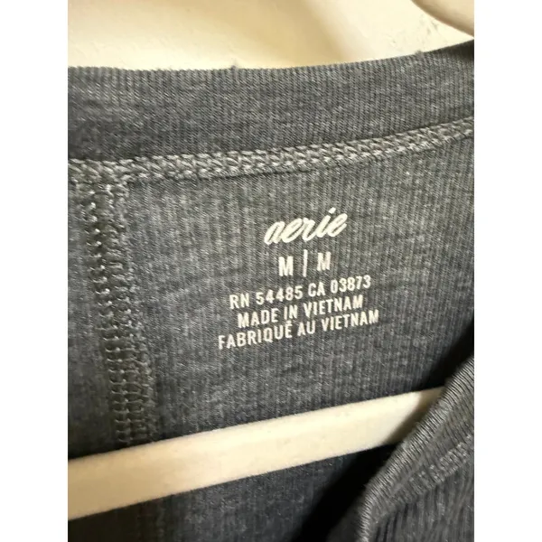 Aerie Womens Charcoal Gray Ribbed‎ Henley Long Sleeve Top Size Medium Slim Fit - Image 3