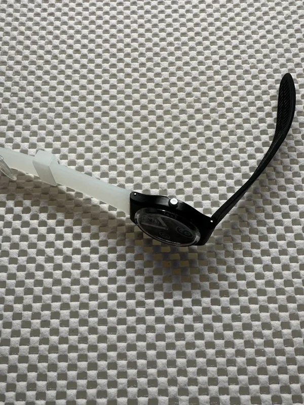 Swatch Watch Burn Inside GB219 Vintage 2003 - Image 4