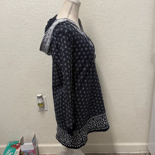 FREE PEOPLE Intimately Navy Pullover Size Small - Image 7