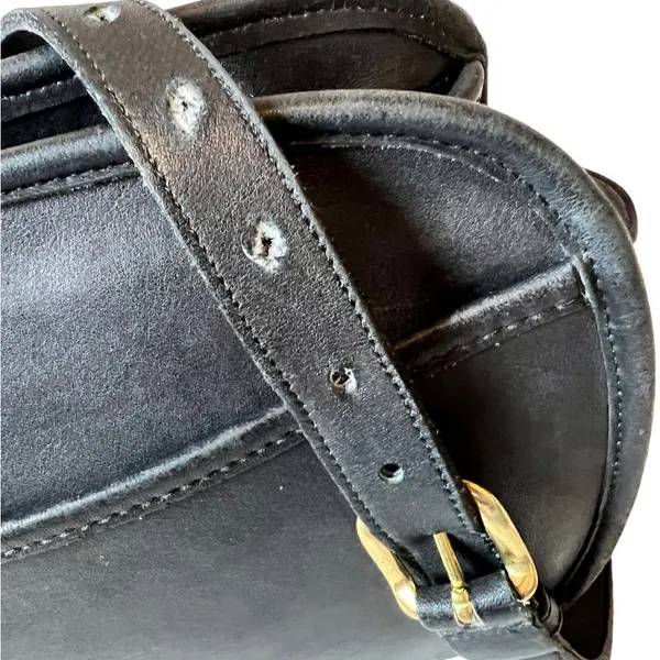 Vintage Coach Brighton Crossbody Bag - Image 8