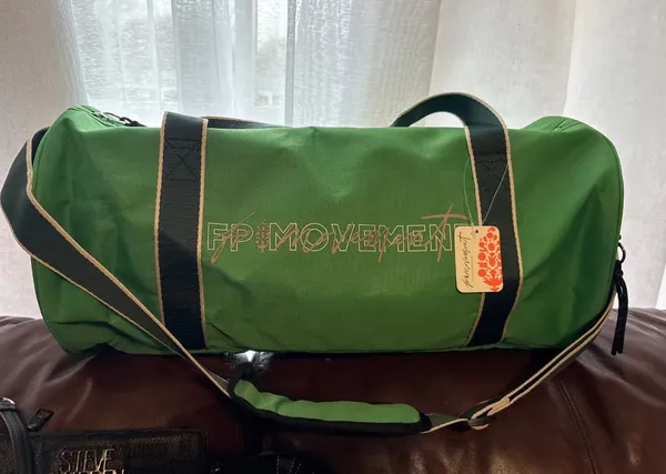Free People Movement Green Heritage Gym Bag - Image 4