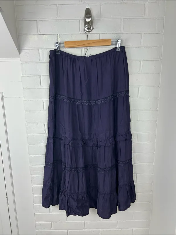 Vintage White Stag Purple Tiered Lace Midi/Maxi Skirt Size L - Image 7