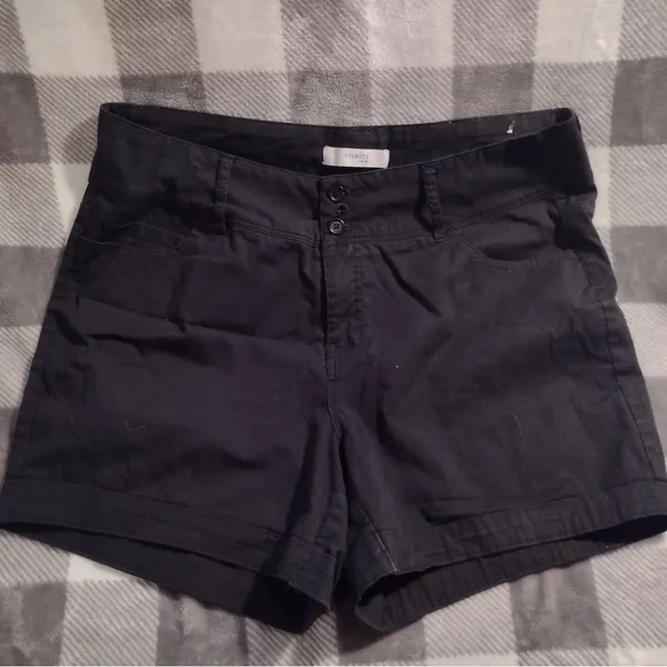Royalty for Me Black Shorts 1X - Image 2