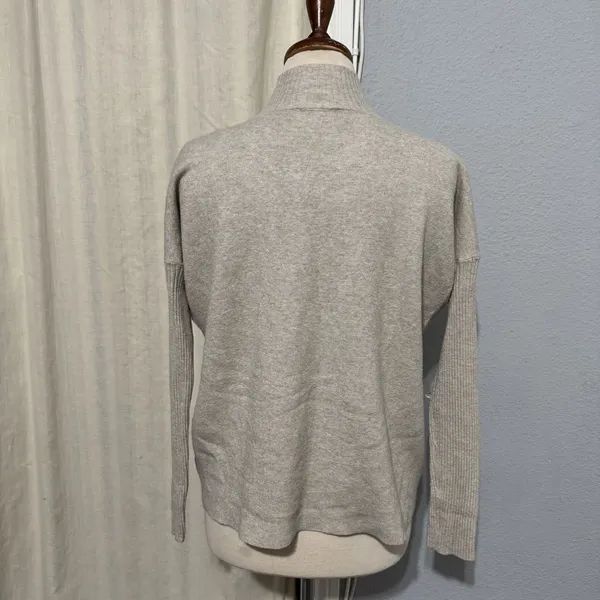 Cyrus Mock Neck Pullover Knit Strechy Sweater Dolman Sleeve‎ Women Small Beige - Image 4