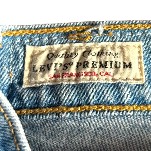 Levi’s Premium Wedgie Straight Jeans W25 L26 Light Wash‎ Distressed High Rise - Image 8