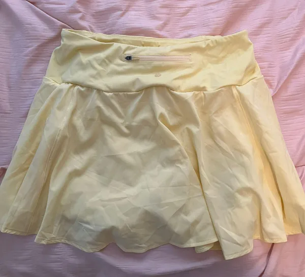 Amazon Yellow Tennis Skirt - Image 2