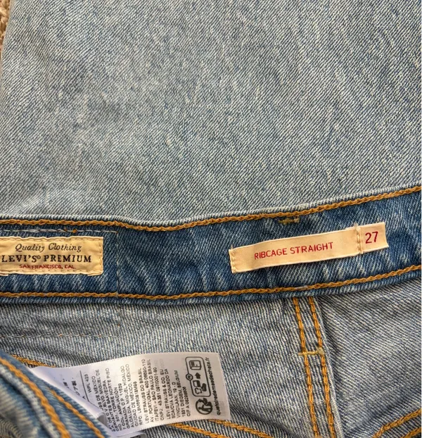 Levi’s ribcage straight jeans - Image 3