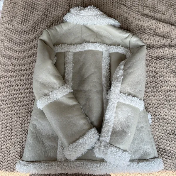 Urban Outfitters NWT Cream & White Faux Leather Jacket w Faux Fur Trim - Image 2