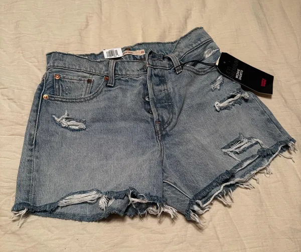 Levi’s Shorts Wedgie Denim High-Rise - Image 4