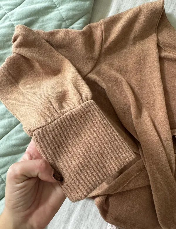 Anthropologie Brown Cropped Longsleeve - Image 7