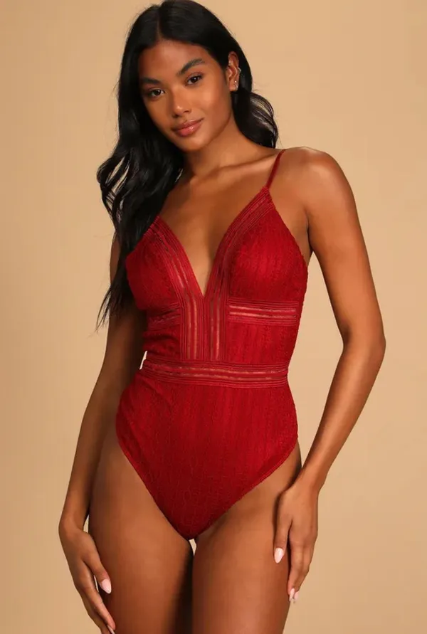 Lulu’s Casita Wine Red Lace Sleeveless Bodysuit - Image 3