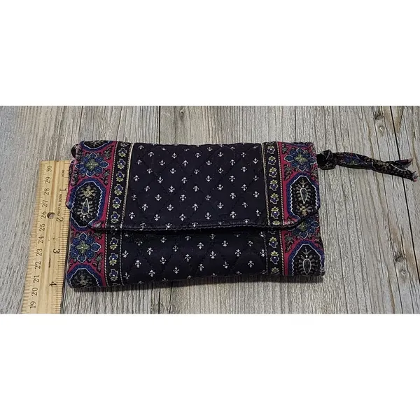 Vera Bradley Crossbody Wallet Floral Quilted Clutch‎ Bag - Image 2