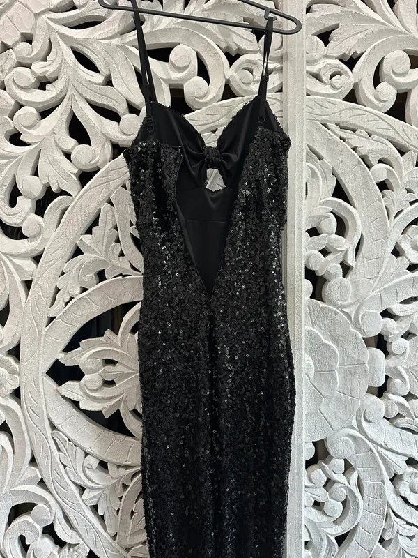 Windsor Black Sequin Gown - Image 5