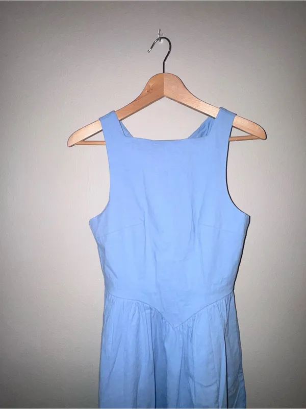 ASTR Bow Back Maxi Dress - Image 4