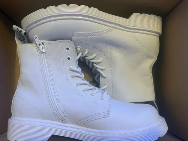 Dr. Martens - Image 3