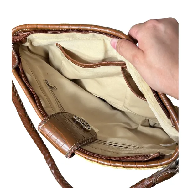 Vintage Coldwater Creek Woven Straw Shoulder Bag Brown Heart Medallion - Image 8
