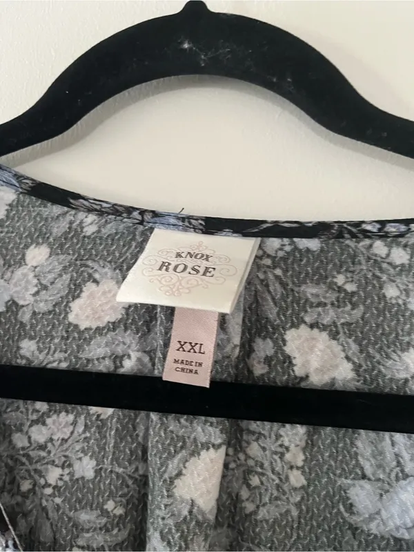 Knox Rose Black Floral Peasant Top XXL Cottagecore Prairie Romantic Poet - Image 2