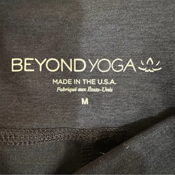Beyond Yoga Spacedye Leggings Pockets Size Medium - Image 4