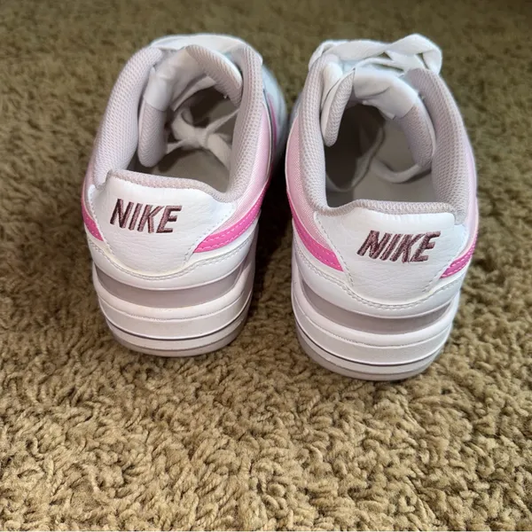 Women’s Nike Gamma Force Playful Pink Size 8 - Image 6