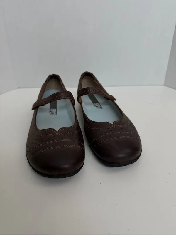 Taos Transit Mary Janes Shoes Flats Leather Lightweight Comfort Travel Brown - Image 2