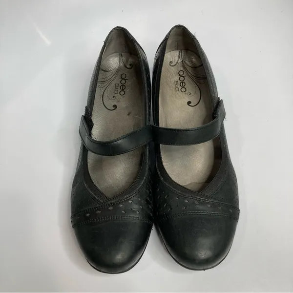 ABEO Noelle black leather Mary‎ Jane heels size 7 - Image 4