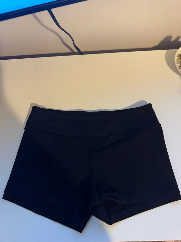 Black tight shorts Size XS - Image 2