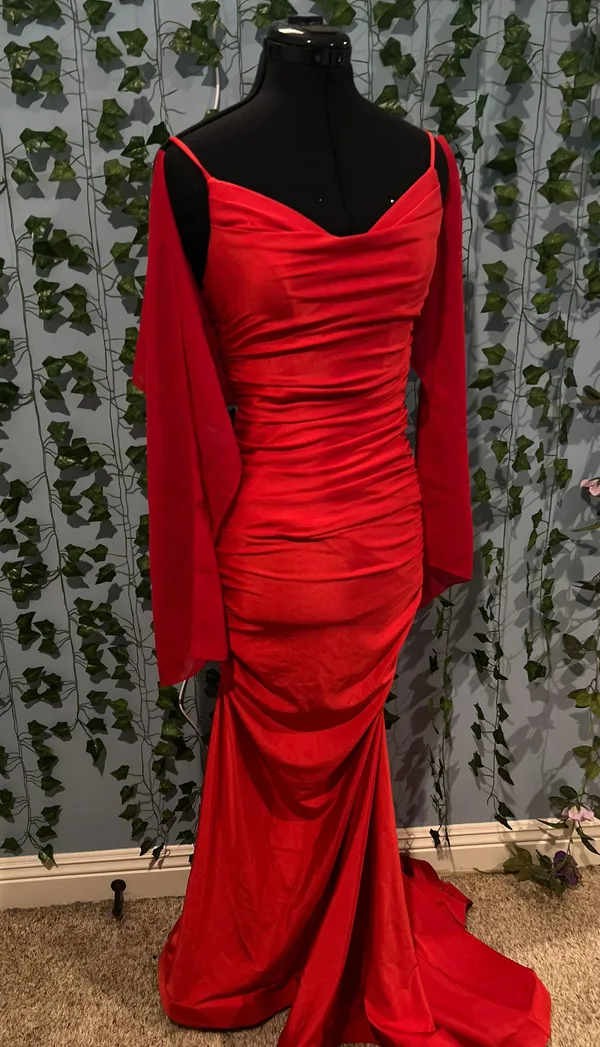 Red floor length gown Size XS - Image 3