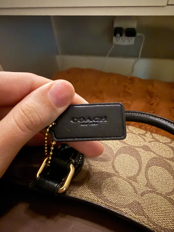 coach Darcie Carryall Bag - Image 4