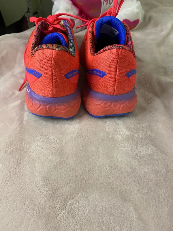 New Balance Fresh Foam 880 Womens Running Shoes Size 8 - Image 3