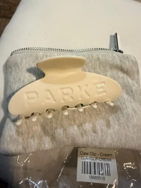 PARKE Claw Clip with Pouch Back To School Collection Cream NIP - Image 2
