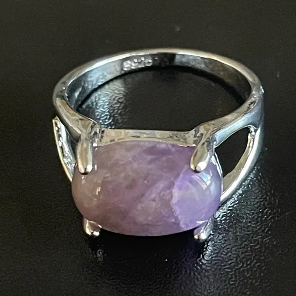 Purple amethyst S925 silver ring size 8 - Image 2