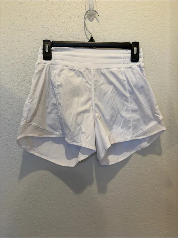 Lululemon Hotty Hot High-Rise Lined Short Size 6‎ - Image 6