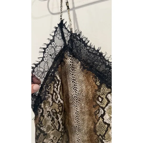 Revolve Leith Camisole Cami Top Animal Print Lace Spaguetti Strap Size L - Image 3