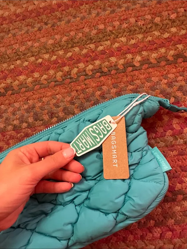 NWT BAGSMART Quilted Teal Cosmetic Toiletry full zip pouch - Image 6