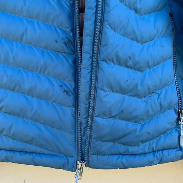 Sportswear Lightweight Coat - Image 11