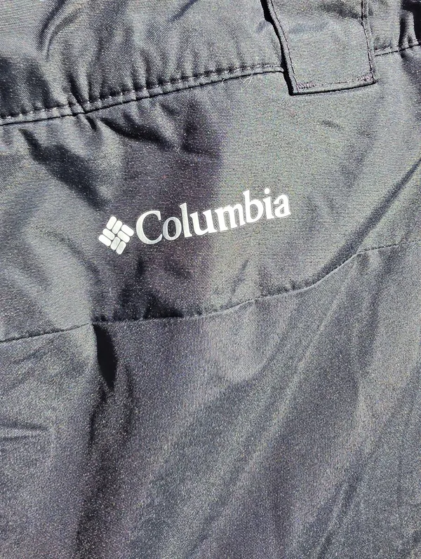 Columbia Omni tech snow ski pants Medium - Image 8