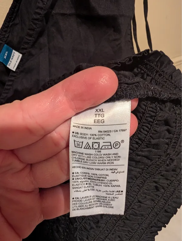 Old Navy V-neck Tank Top - Image 6